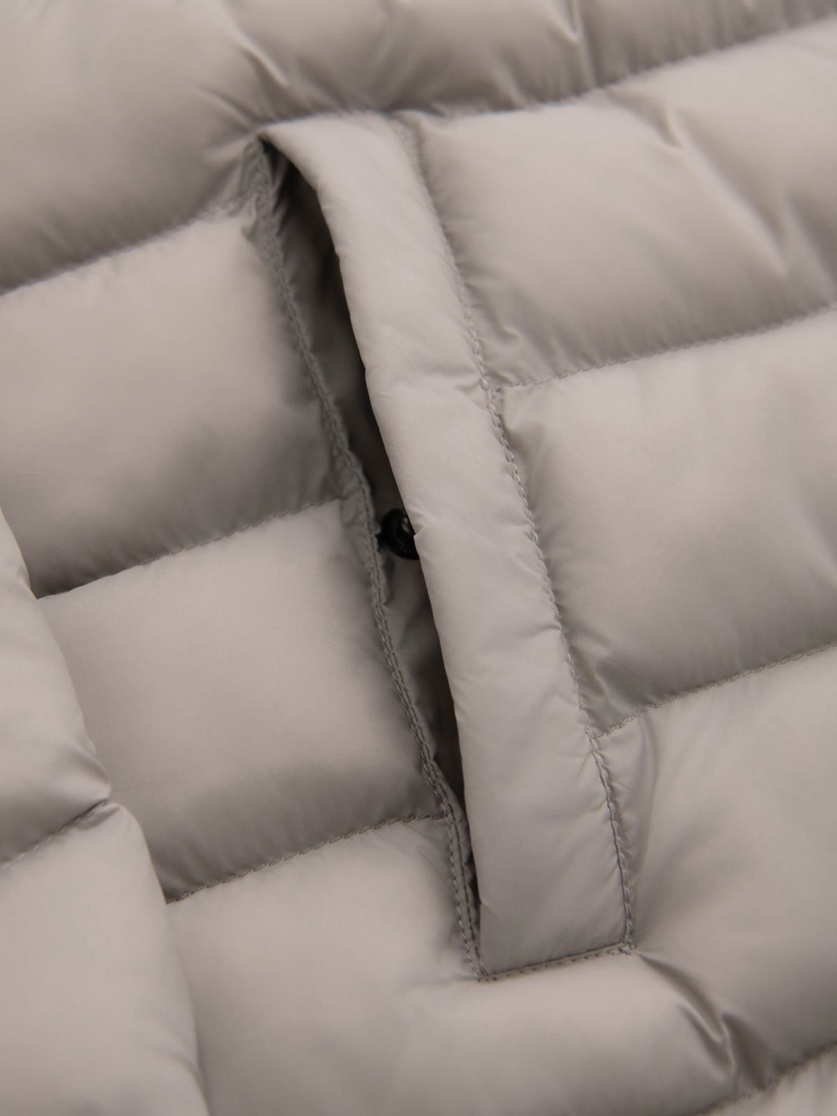 Ombre Men&#039;s quilted jacket with two fasteners - light grey