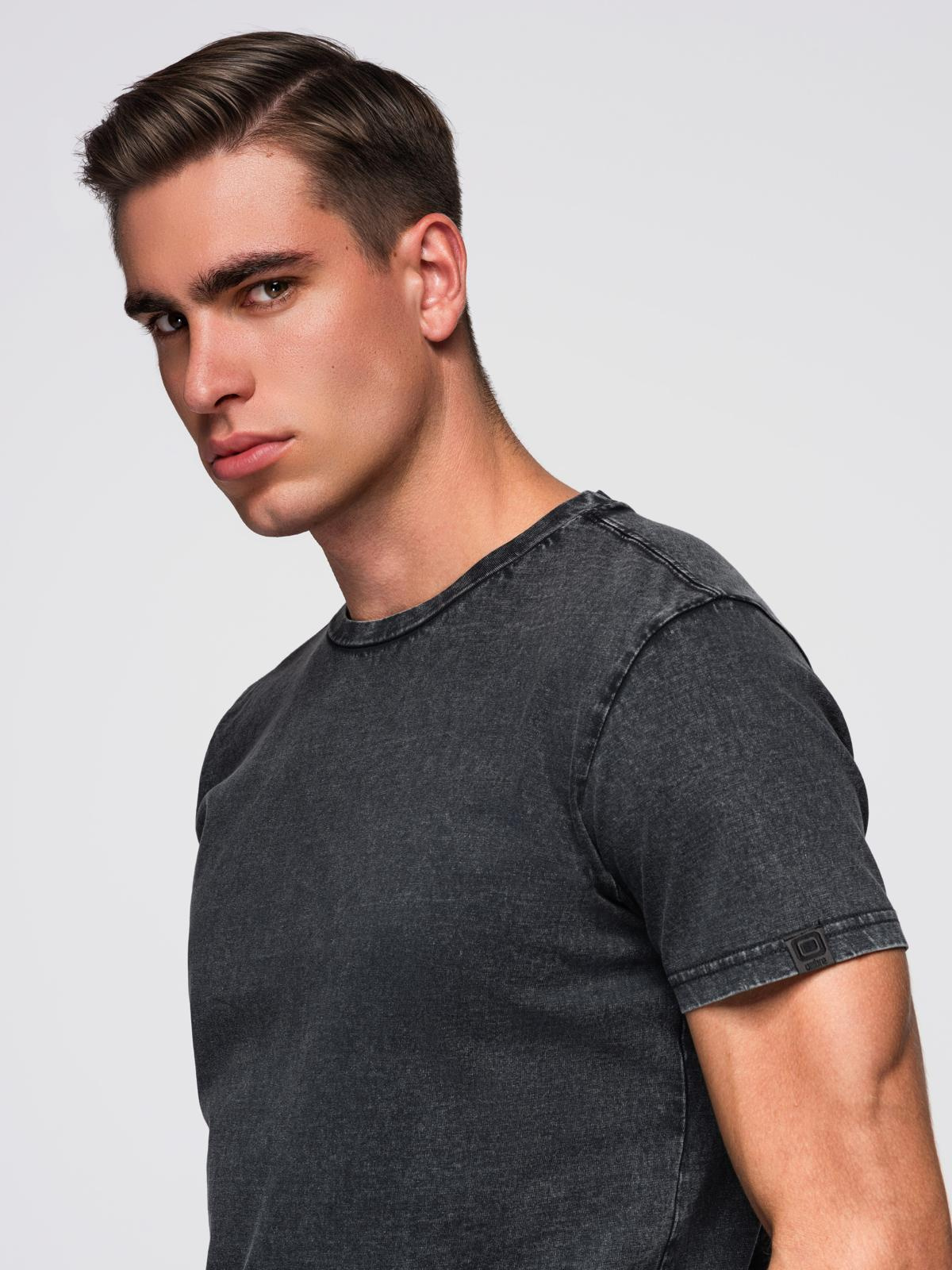 Ombre Men's T-shirt with wash effect - black