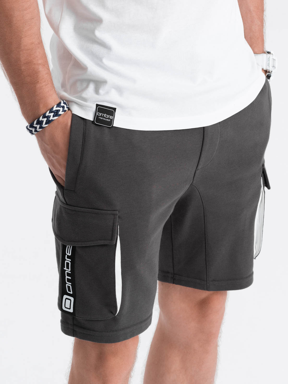 Ombre Men&#039;s shorts with cargo pockets - dark grey