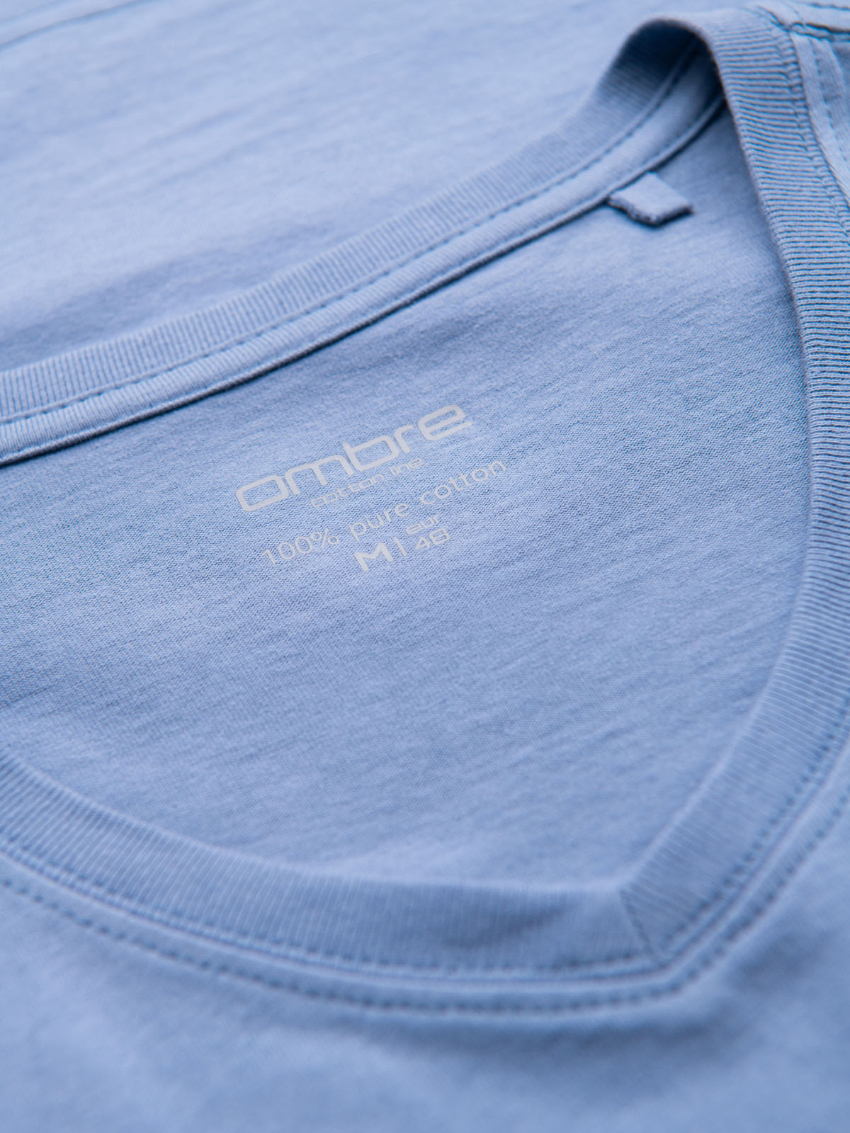 Ombre BASIC men's classic cotton T-shirt with a serape neckline - blue