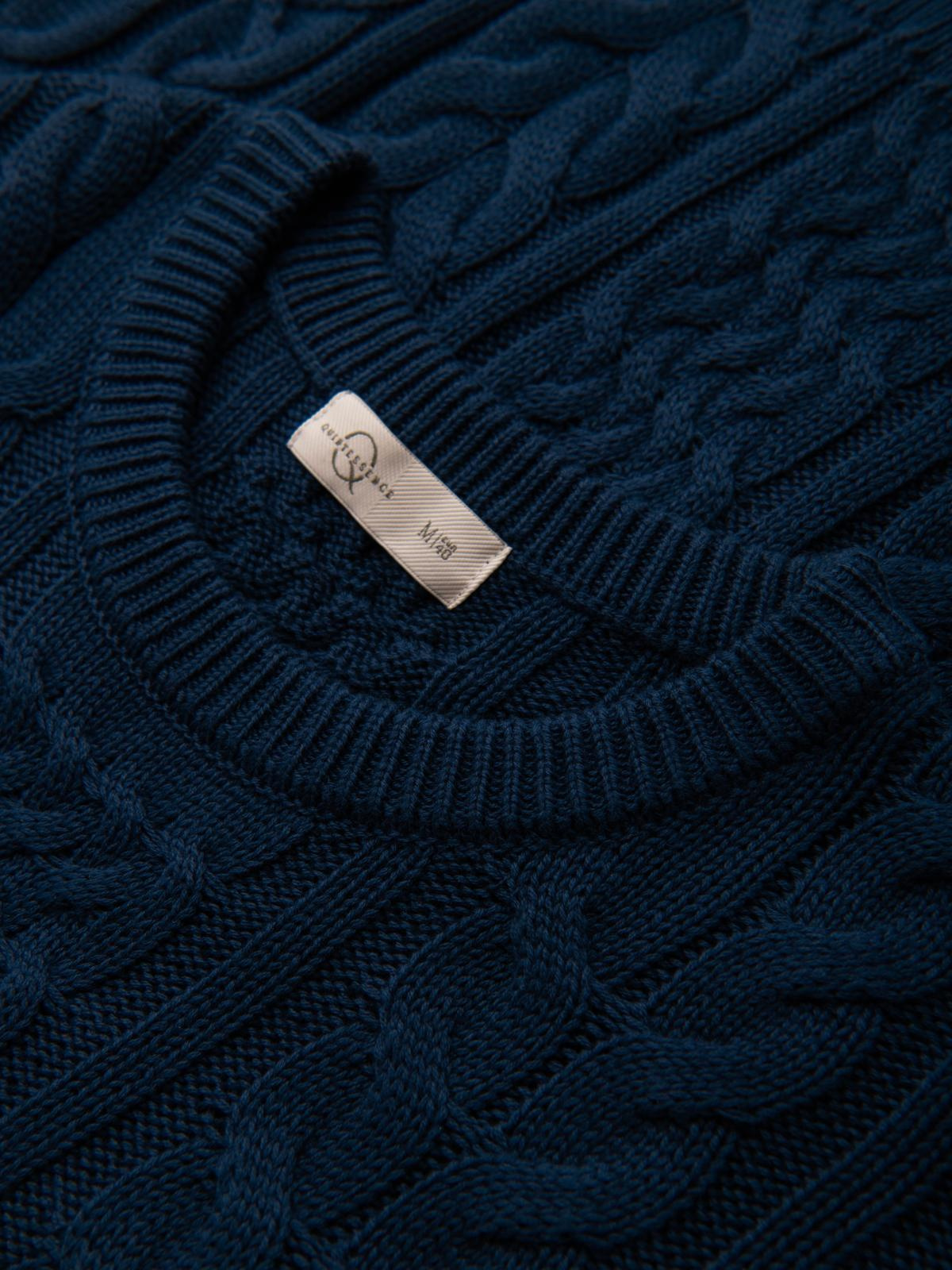 Ombre Men&#039;s elegant sweater with interesting weave - navy blue