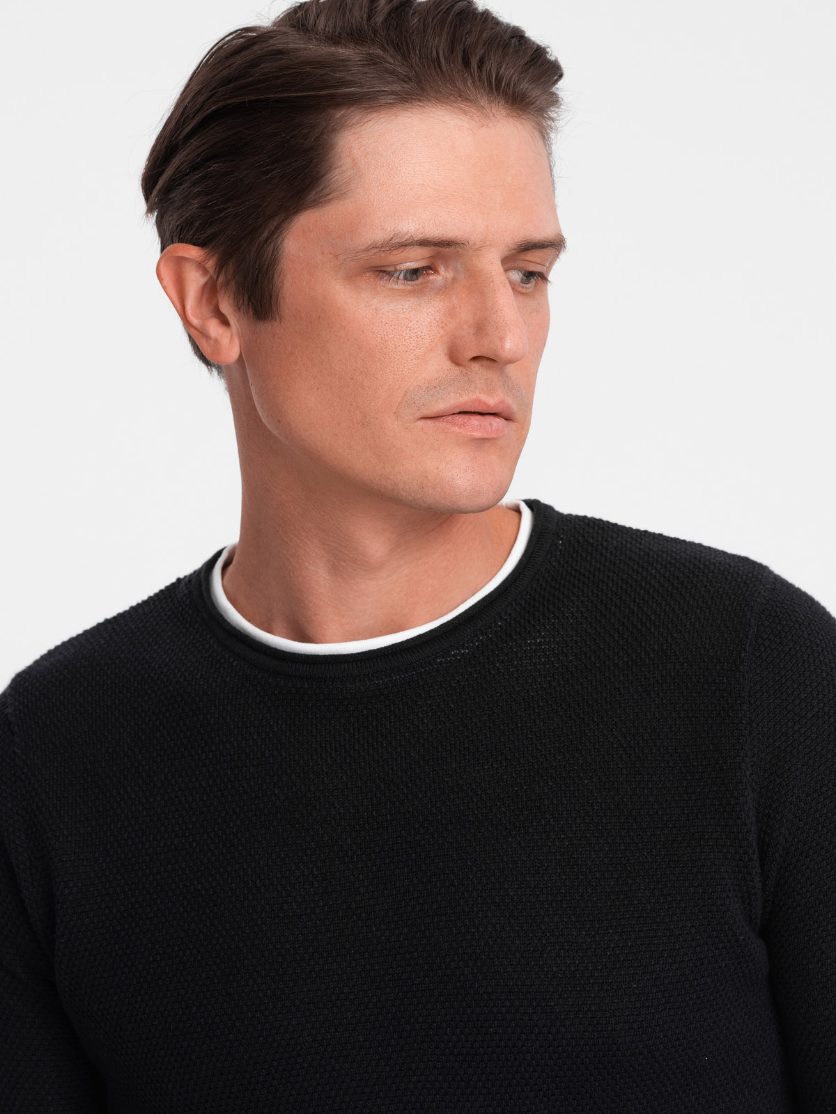 Ombre Men&#039;s cotton sweater with round neckline - black