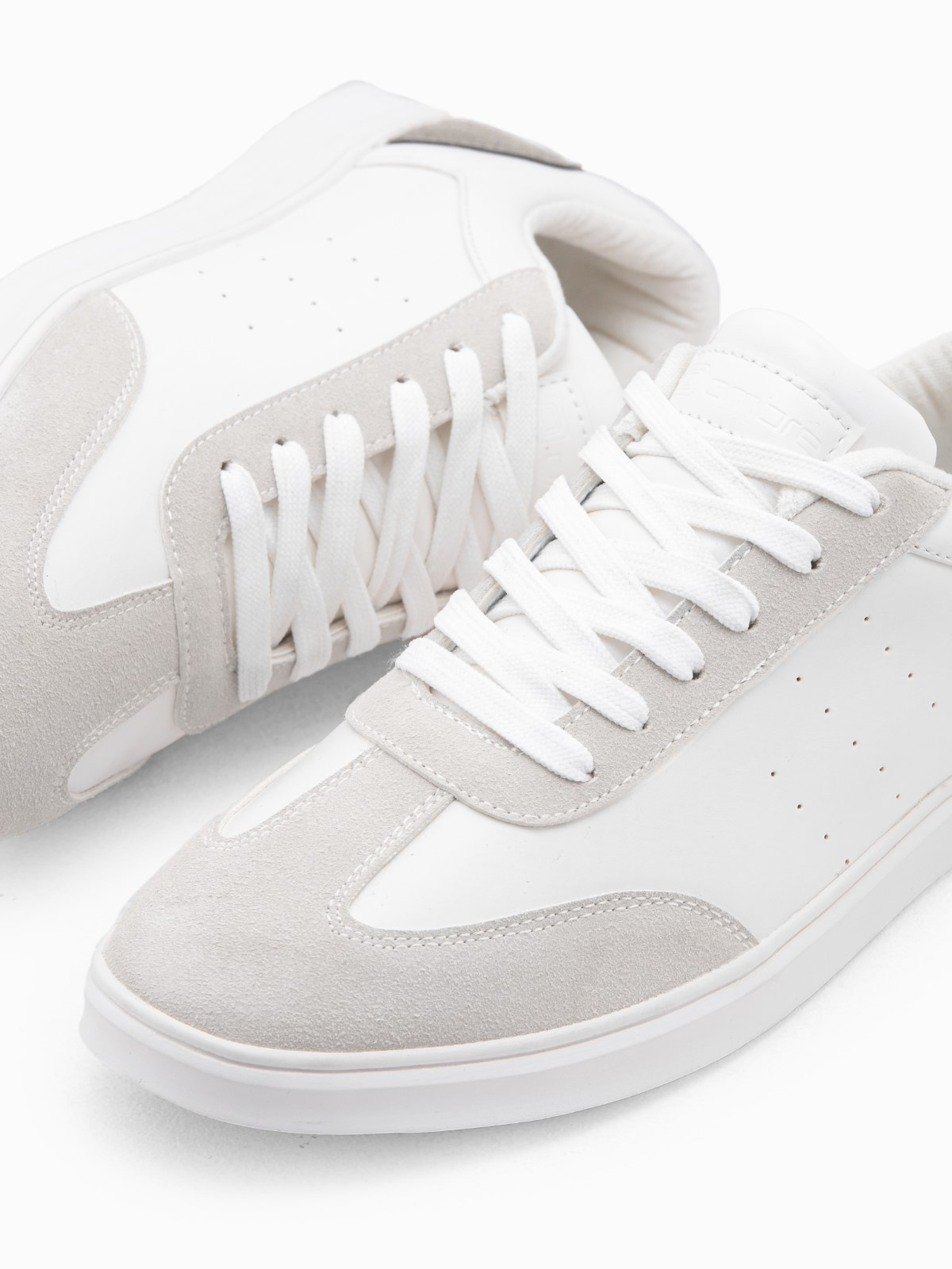 Ombre Casual men&#039;s sneaker shoes OLDSCHOOL - white