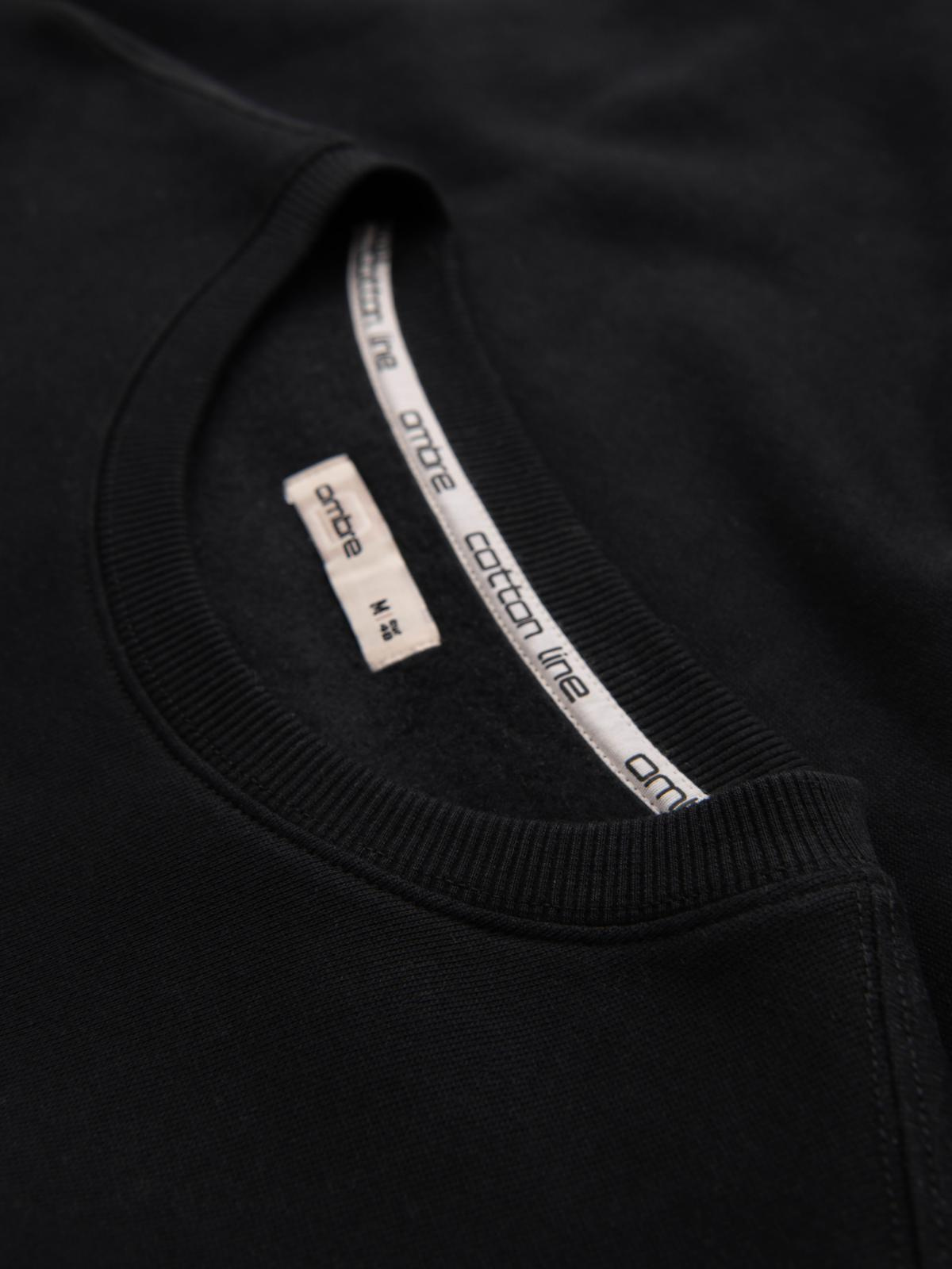 Ombre BASIC men's sweatshirt with round neckline - black