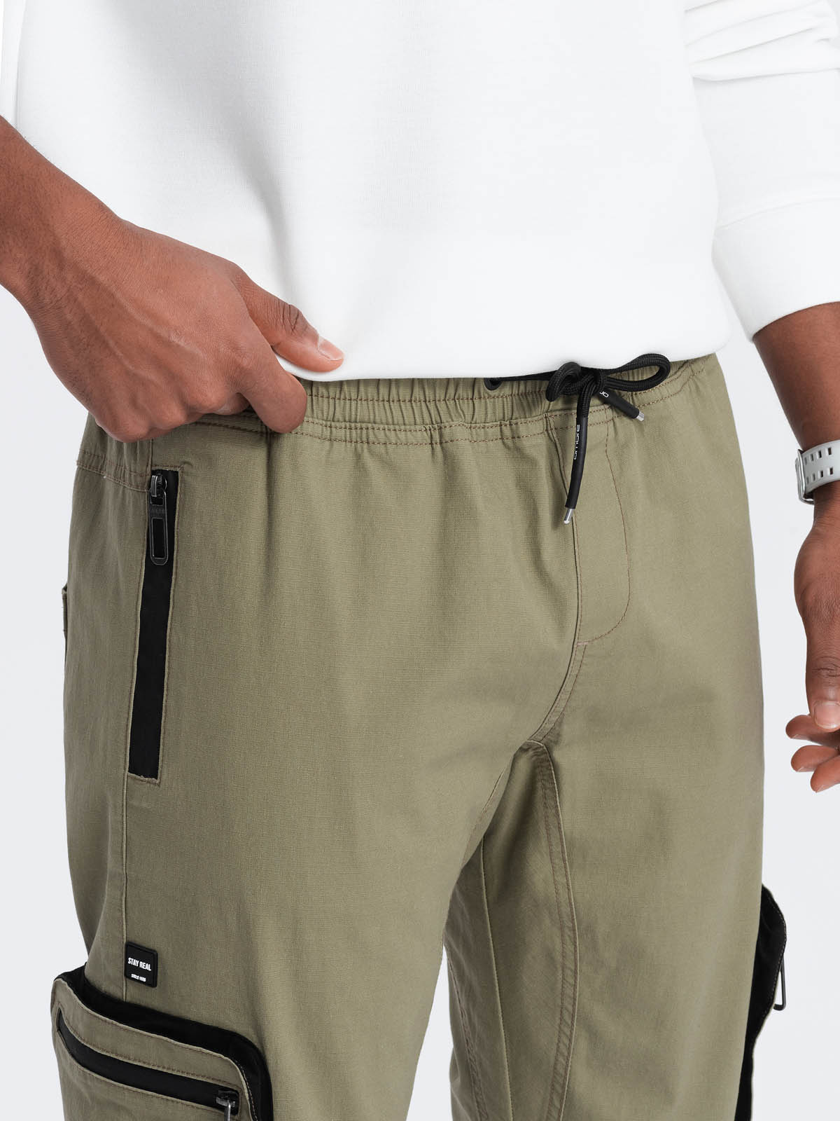 Ombre Men&#039;s JOGGER pants with zippered cargo pockets - light olive