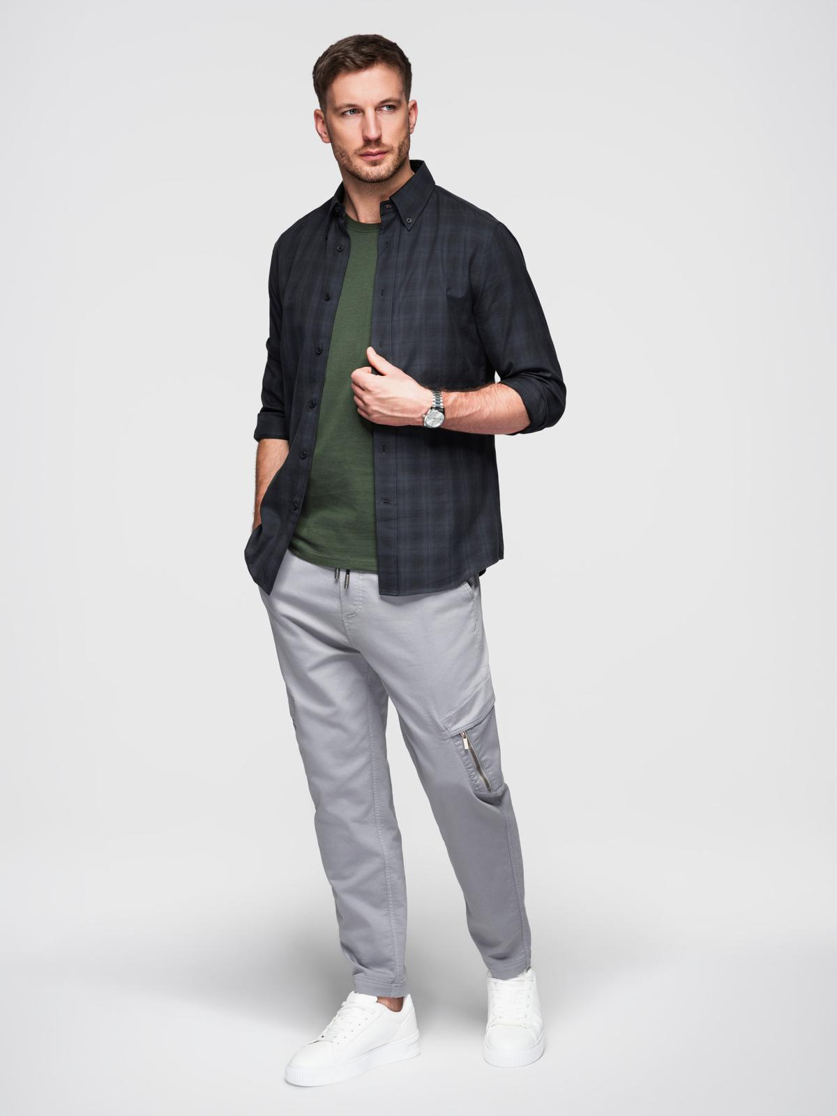 Ombre Men's knitted joggers with cargo pockets - light grey