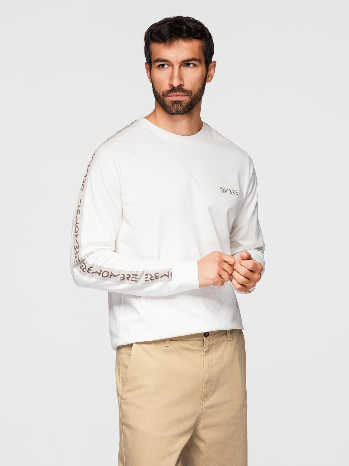 Ombre Men's cotton U-neck longsleeve with piping and chest print - broken white