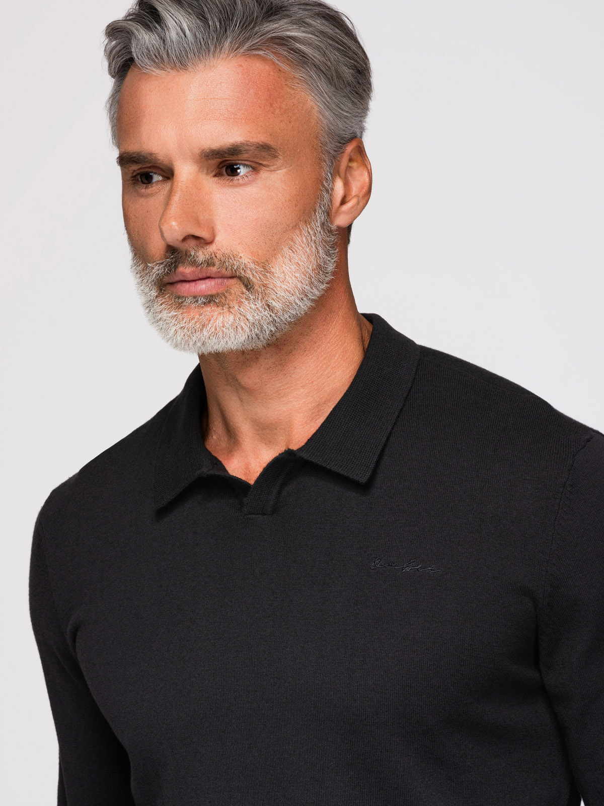 Ombre Men's polo sweater with embroidery on chest - black