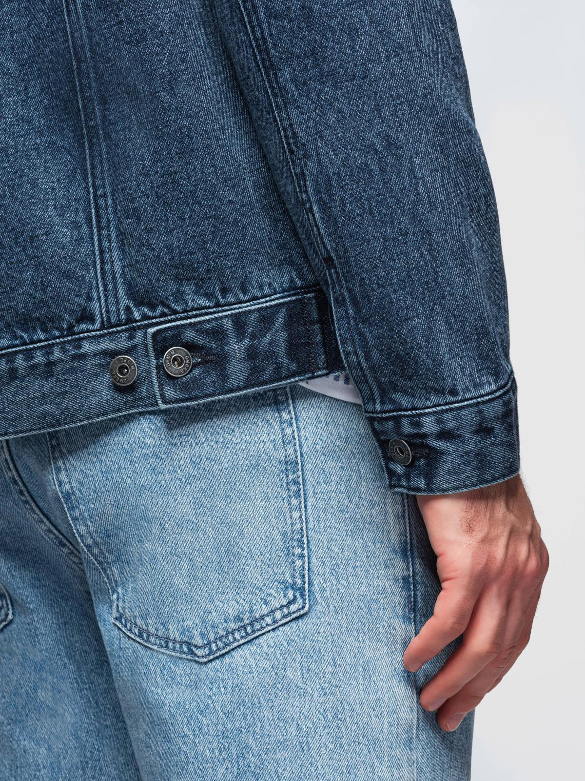 Ombre Men&#039;s denim katana jacket with washem - blue