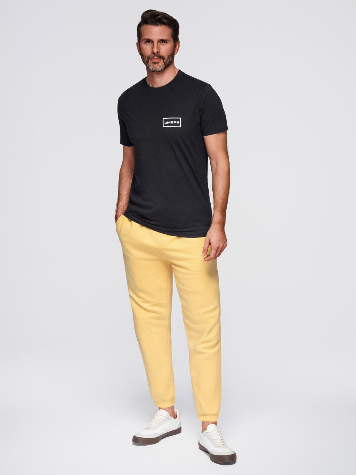 Ombre Men's knitted t-shirt with printed REGULAR cut - black