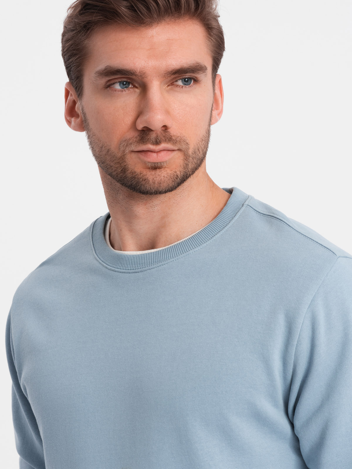 Ombre BASIC men&#039;s sweatshirt with round neckline - blue