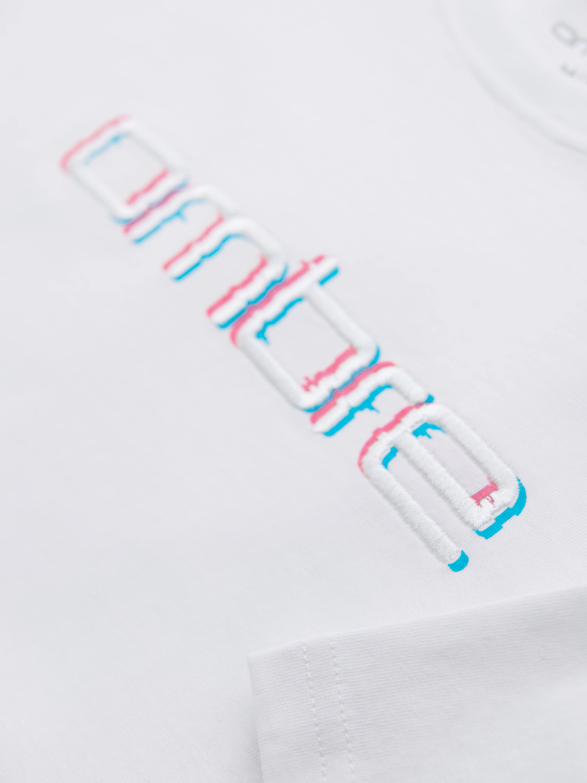 Ombre Men's T-shirt with embroidery on chest - white