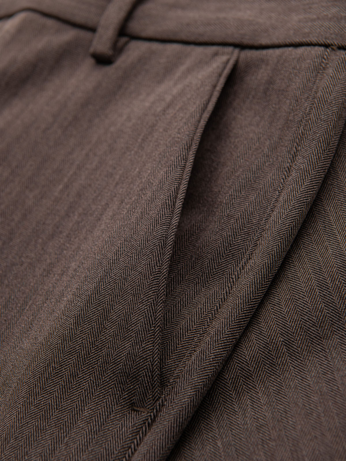 Ombre Men&#039;s chino pants with elastic waistband SLIM FIT - chocolate