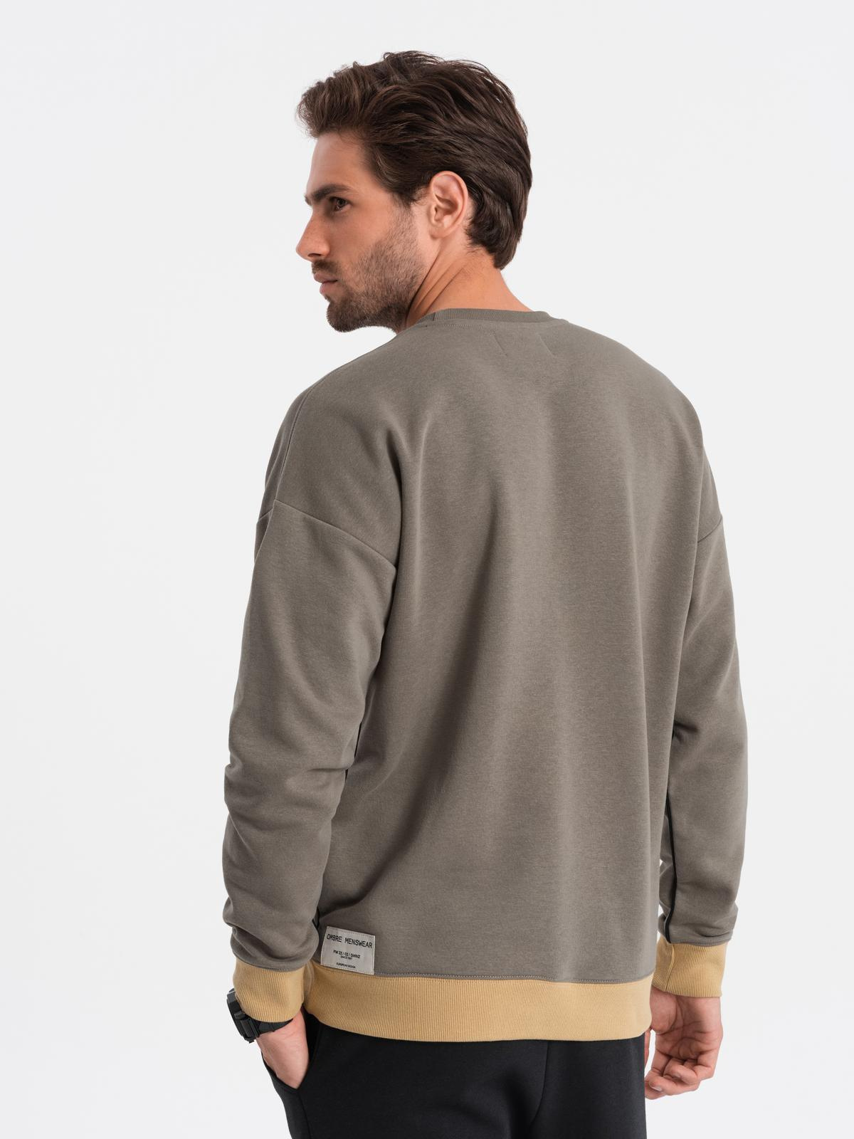 Ombre Men's OVERSIZE sweatshirt with contrasting color combination