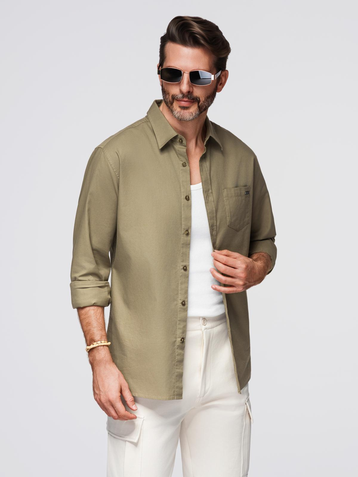 Ombre Men's cotton shirt with pocket REGULAR FIT - olive