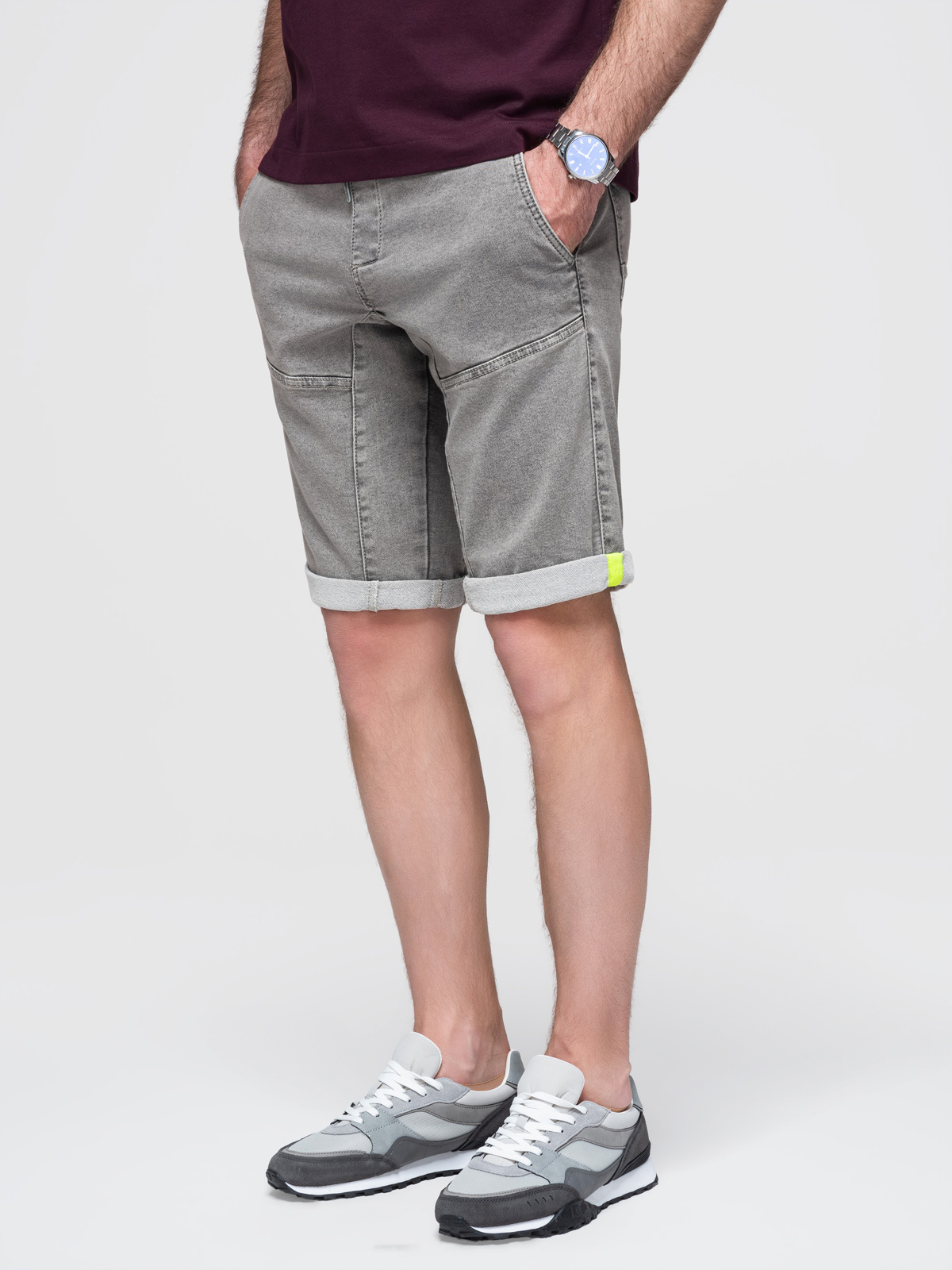 Ombre Men's denim short shorts with decorative stitching - light grey