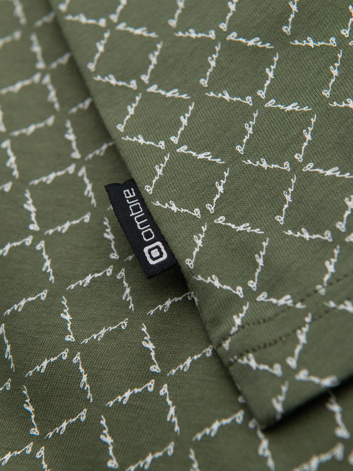 Ombre Men&#039;s full print knit shirt - olive