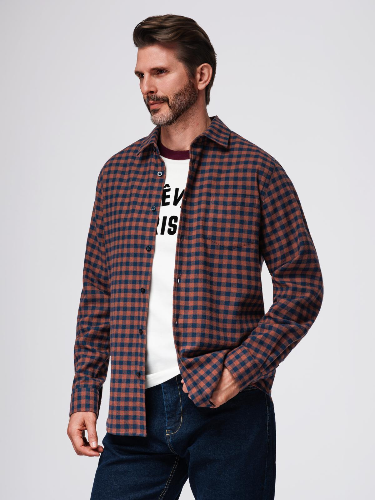 Ombre Men's checkered flannel shirt - navy blue and black