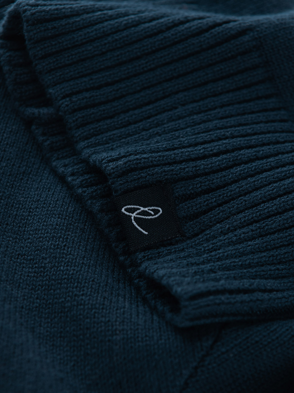 Ombre Men&#039;s cotton knit winter beanie hat - navy blue
