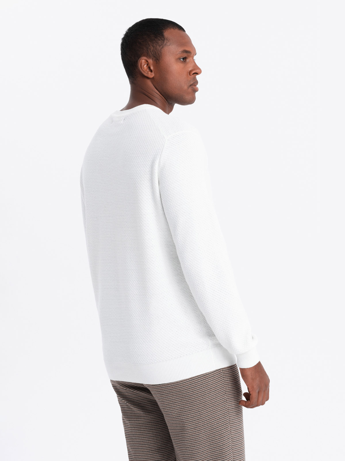 Ombre Men&#039;s RELAXED FIT knit sweater in diamond weave - broken white
