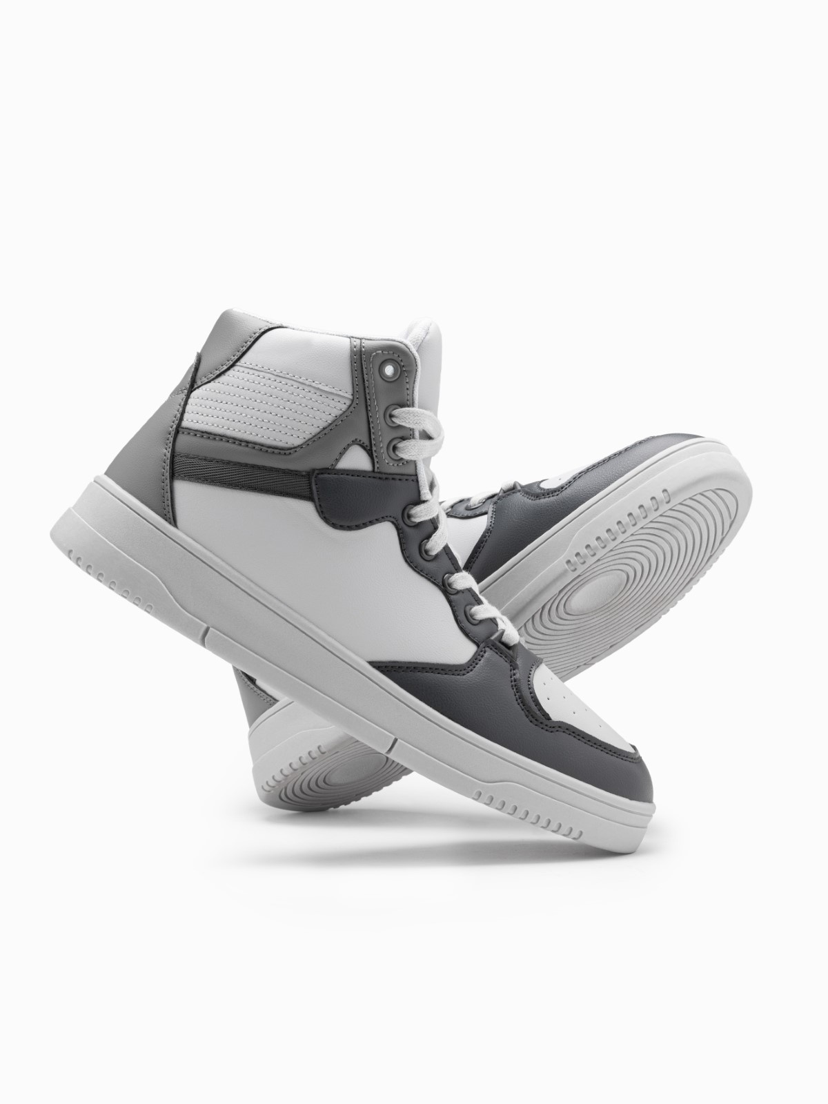Ombre Insulated men&#039;s sneaker shoes with high upper - gray