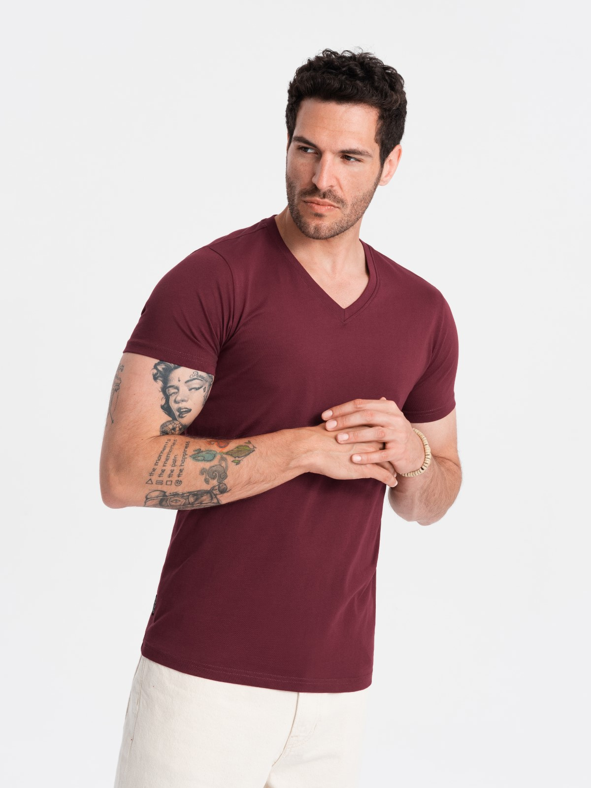 Ombre BASIC men's cotton classic tee shirt with a v-neck - maroon