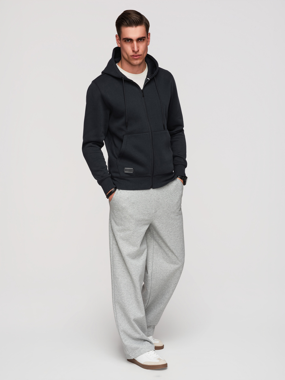 Ombre Men's unbuttoned BASIC sweatshirt - black