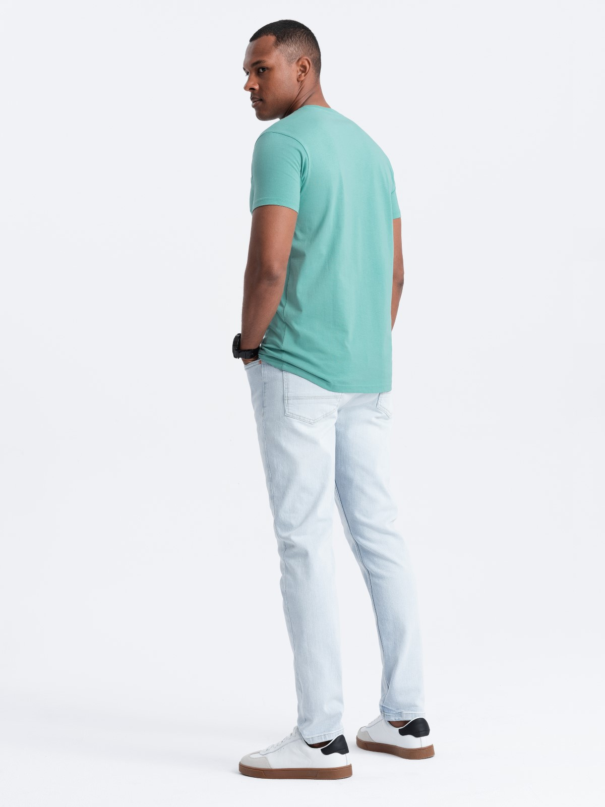 Ombre Men's BASIC classic cotton T-shirt with a v-neck - turquoise