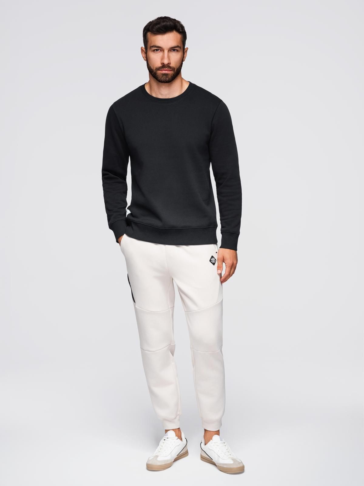 Ombre BASIC men's sweatshirt with round neckline - black