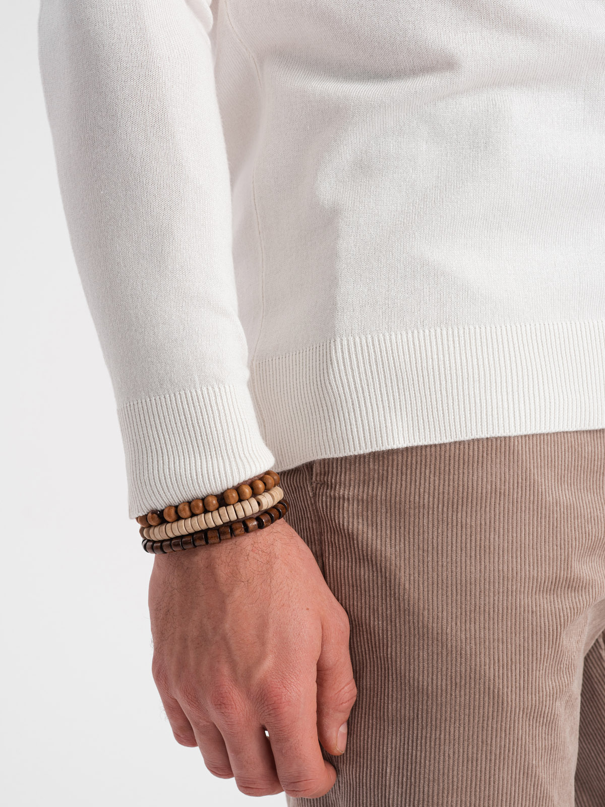 Ombre Men&#039;s knitted fitted turtleneck with viscose - ecru