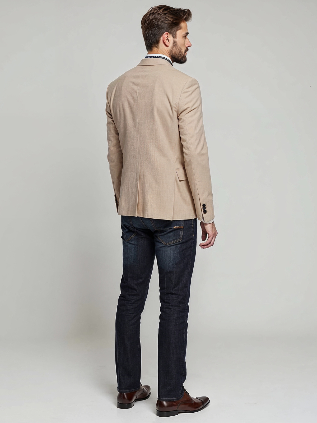 Ombre Elegant men&#039;s SLIM FIT jacket with rayon - beige