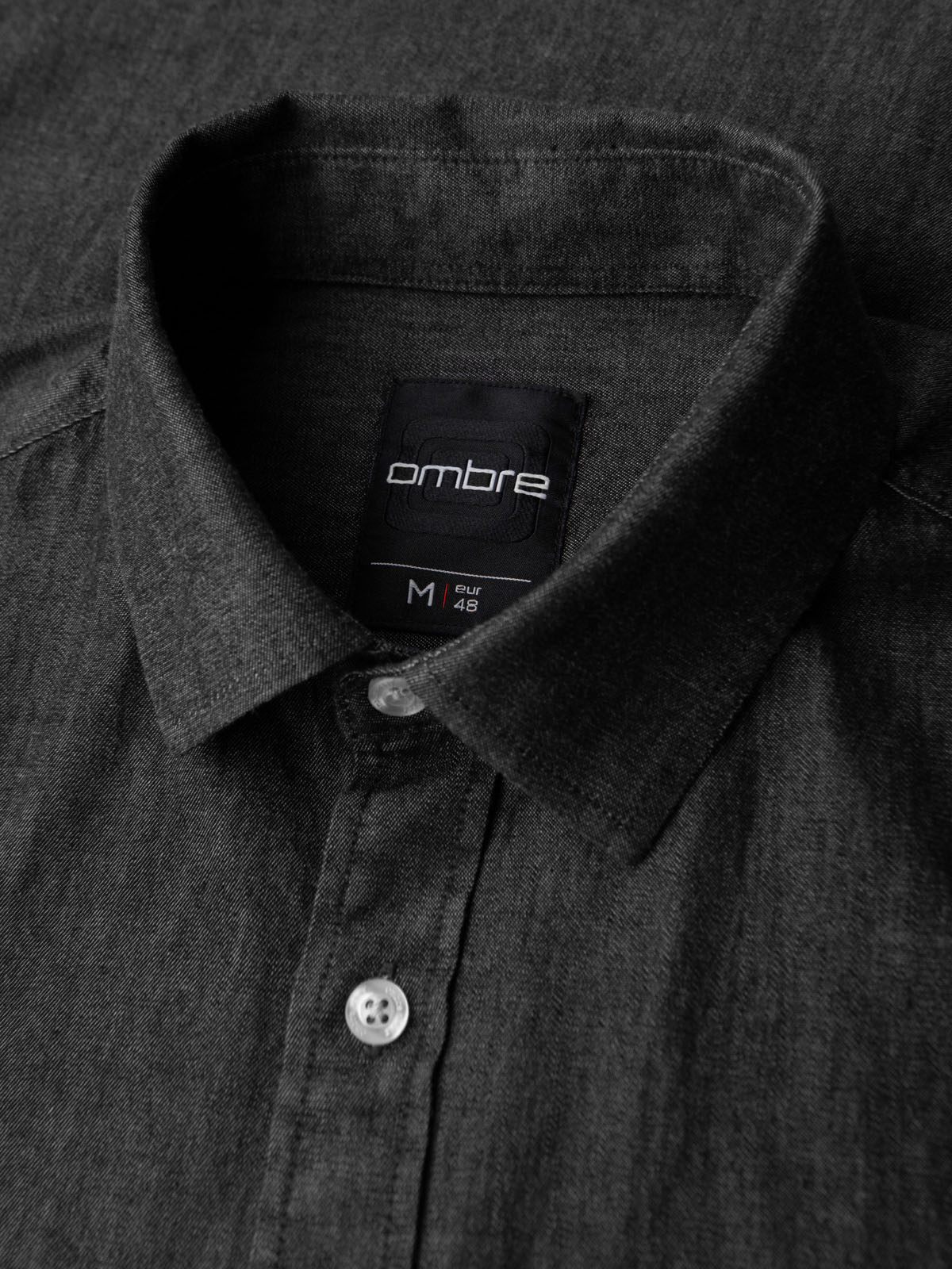 Ombre Men's denim shirt with embroidered pocket - black