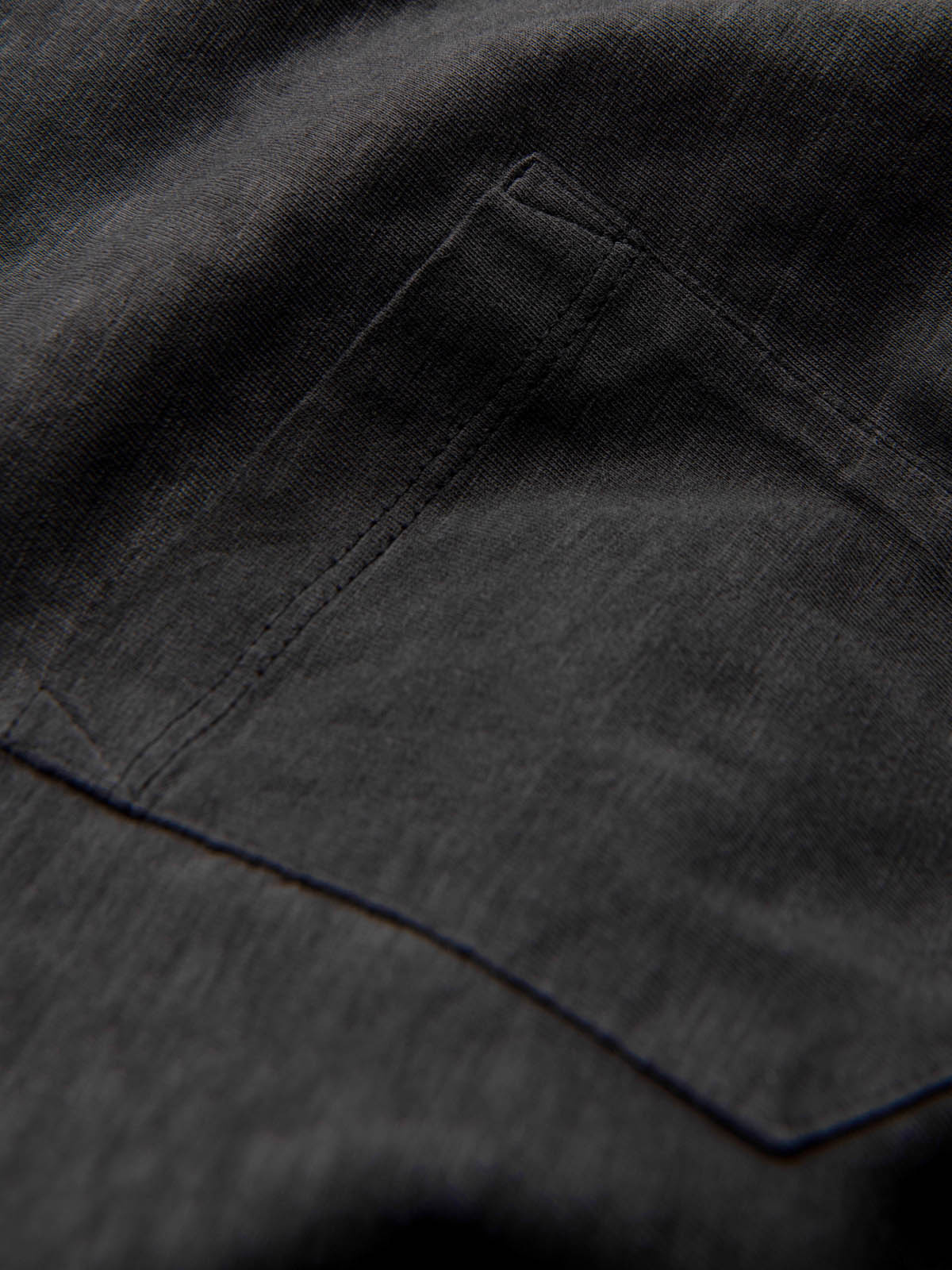 Ombre Men's brindle V-neck t-shirt with pocket - black