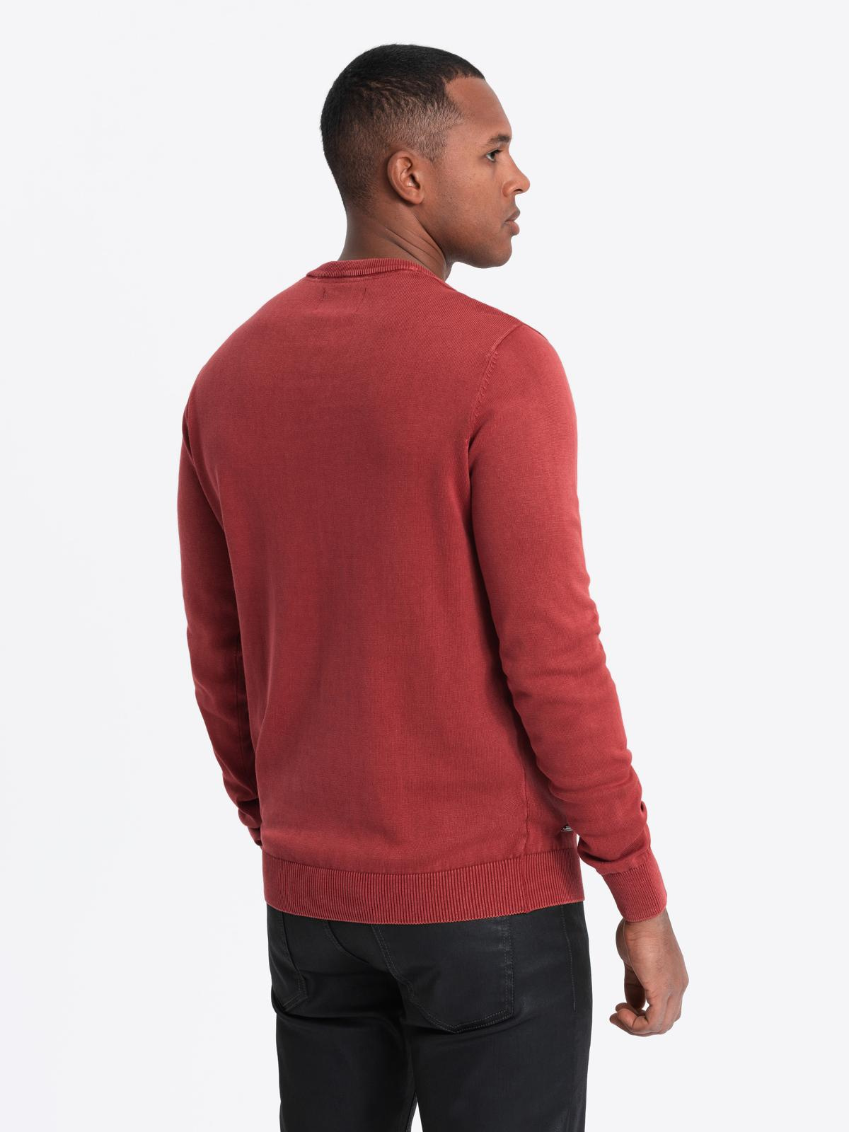 Ombre Men's wash sweater with v-neck - red