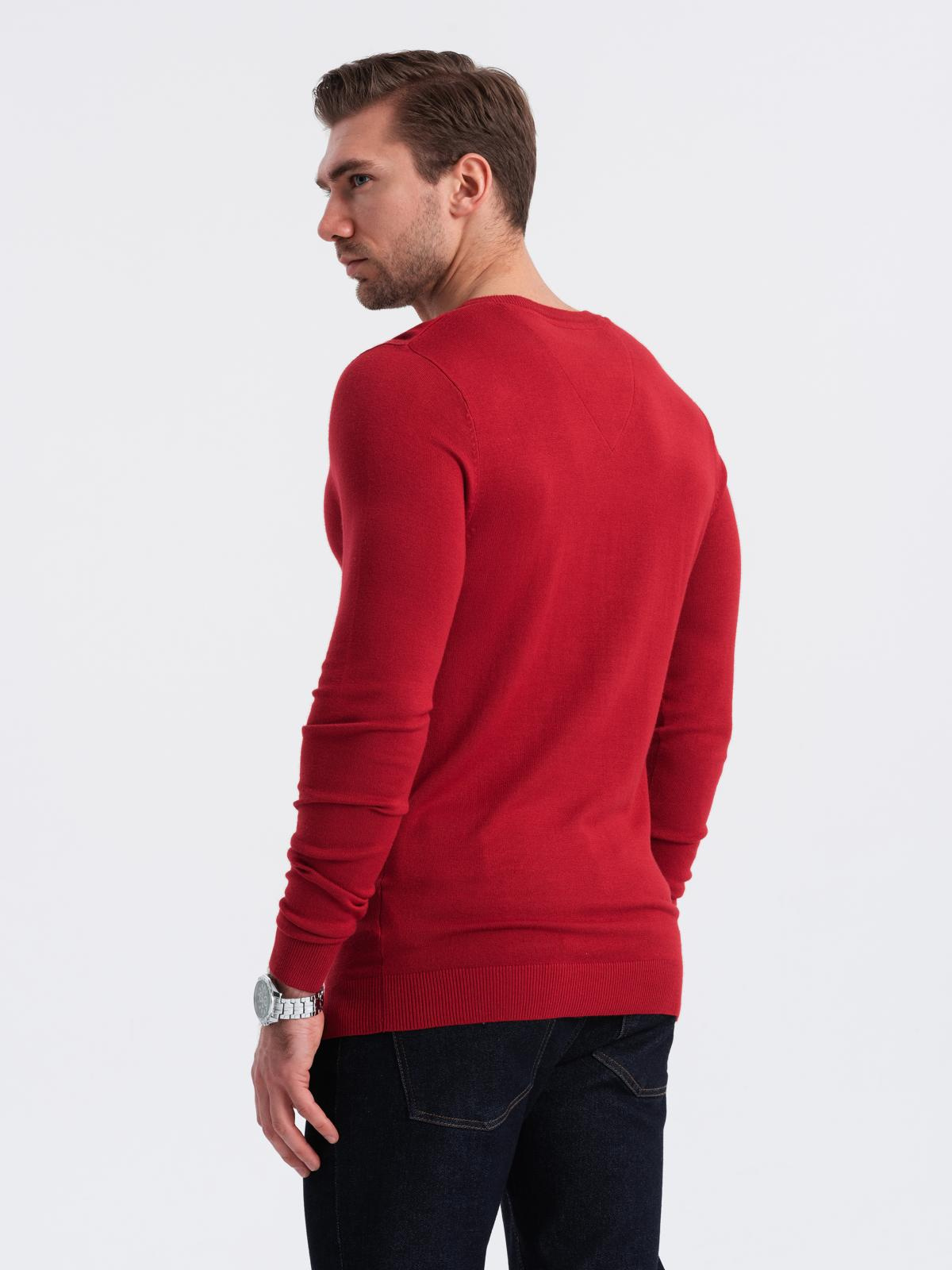Ombre Men&#039;s elegant V-neck BASIC sweater with viscose - red