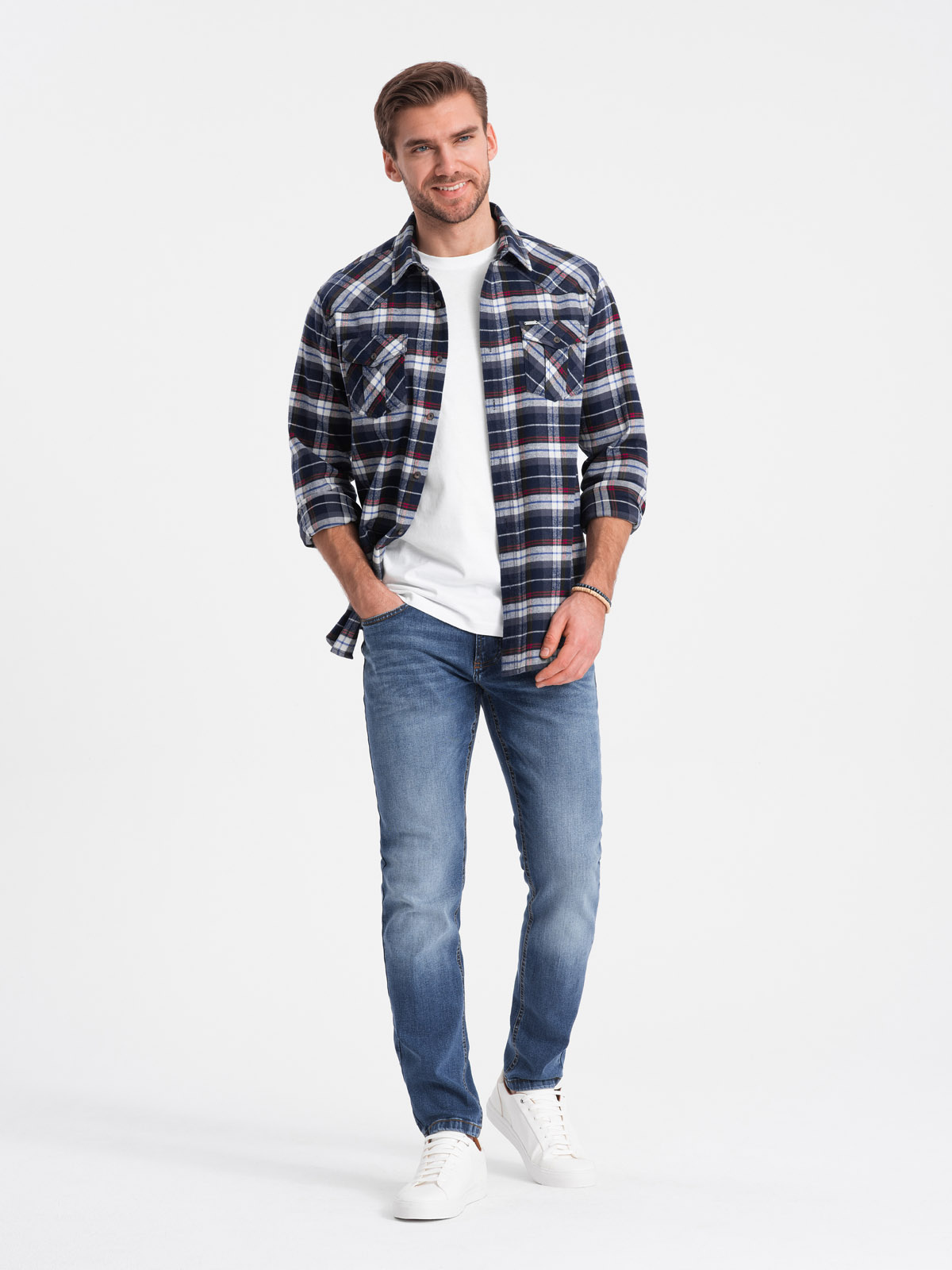 Ombre Men's checkered flannel shirt with pockets - navy blue and red
