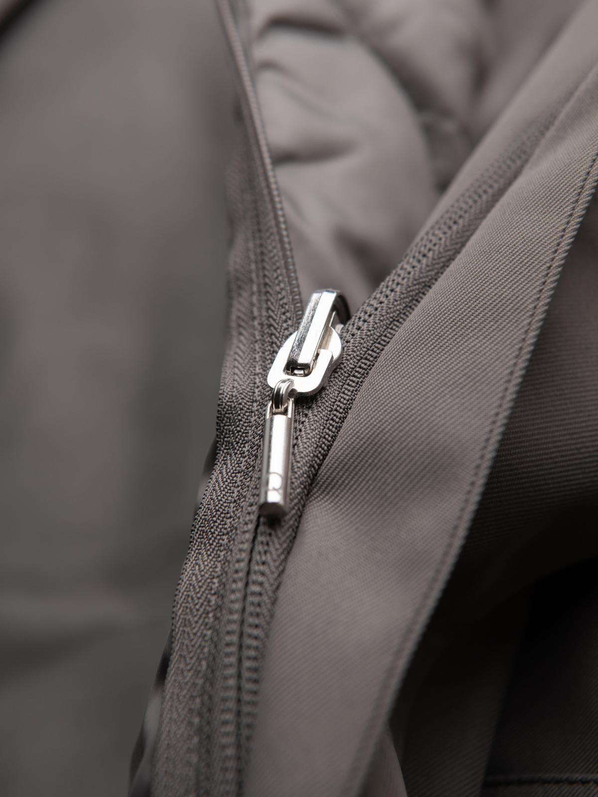 Ombre Men&#039;s minimalist coat with detachable vest - ash