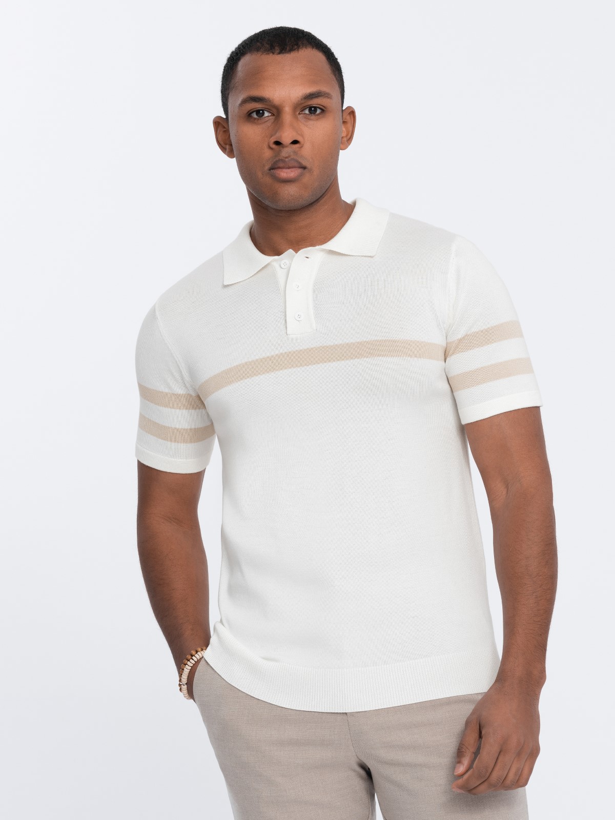 Levně Ombre Men's soft knit polo shirt with contrasting stripes - cream