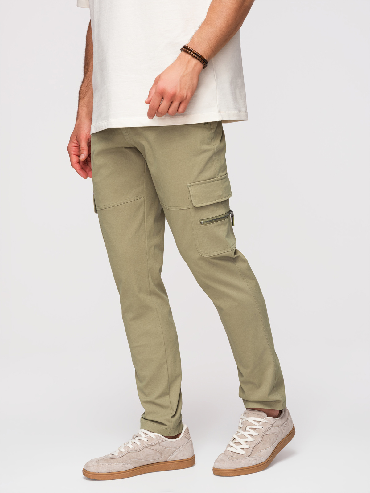 Ombre Men's straight leg cargo trousers with zipped pockets