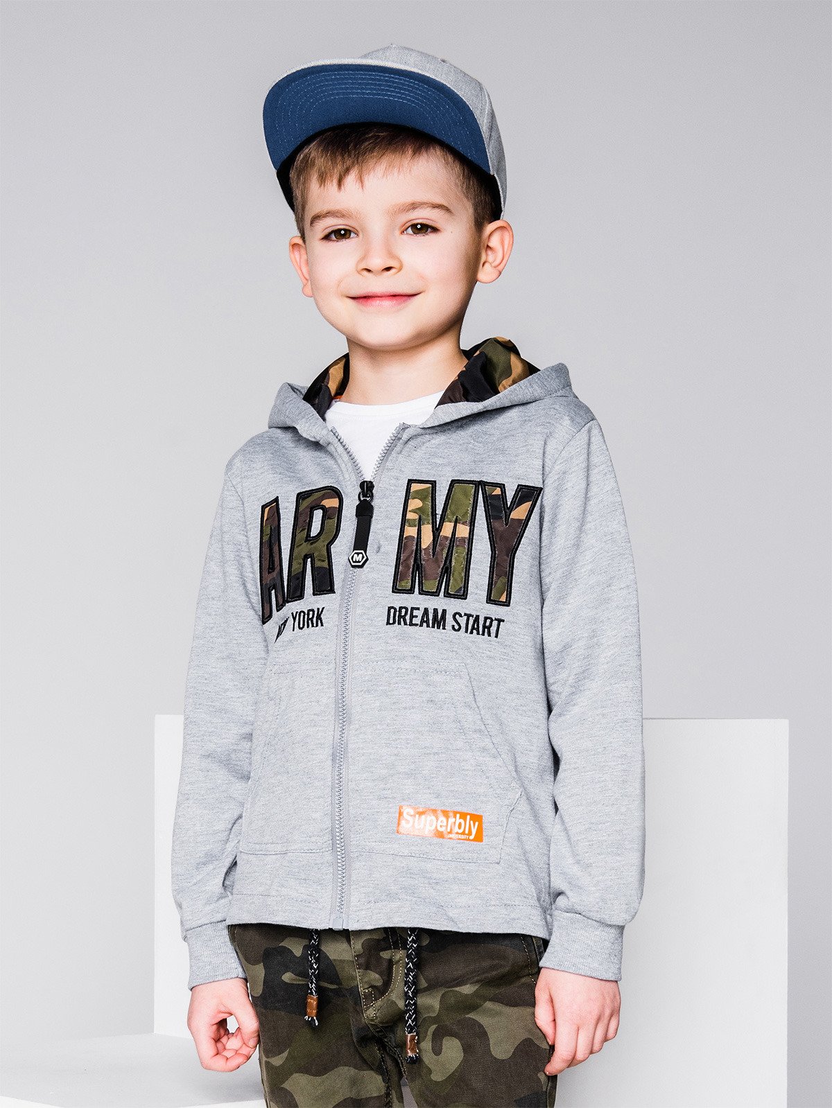 Inny Boy's hoodie with zipper KB019