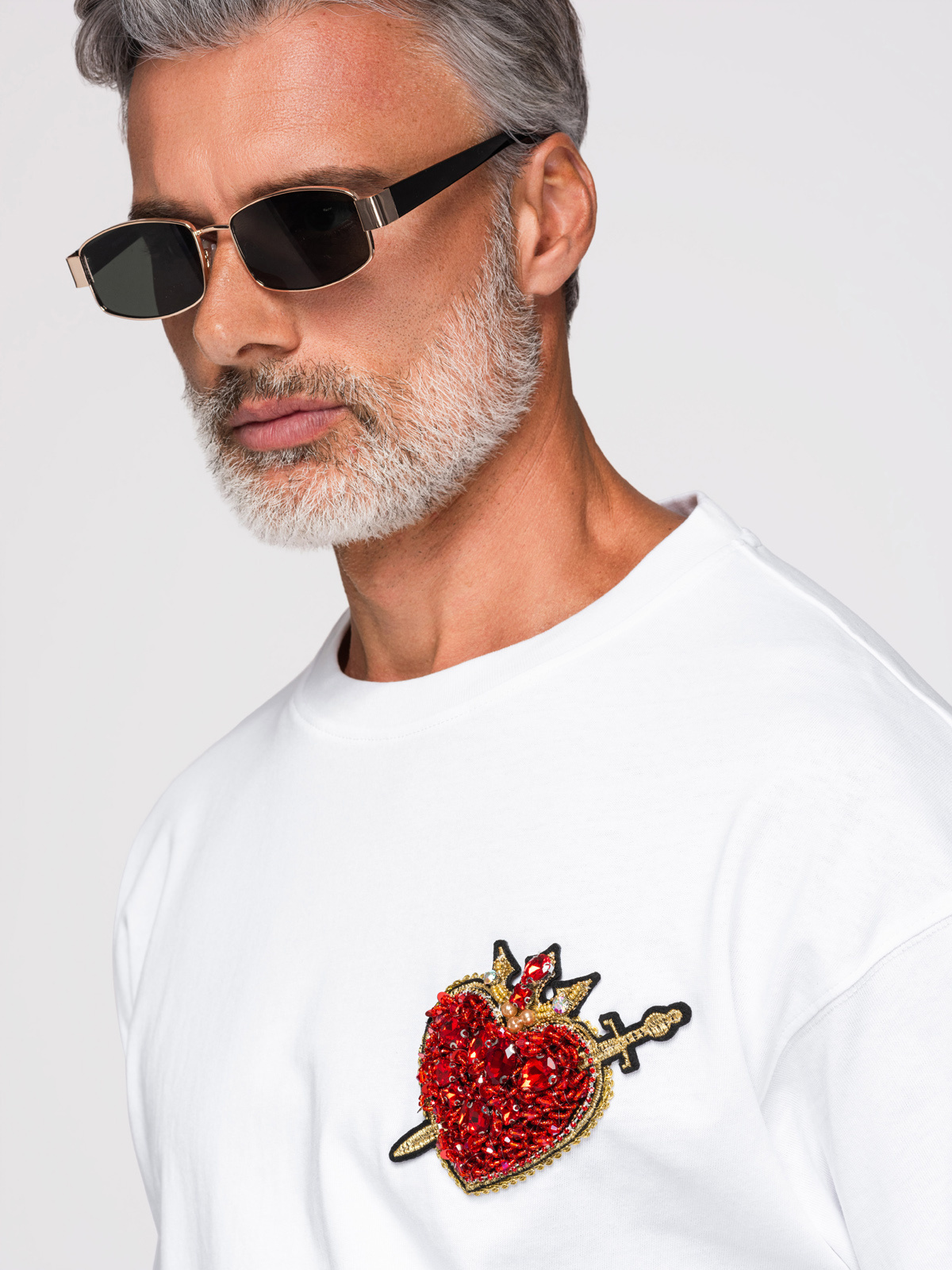 Ombre Men's cotton t-shirt with jewelry applique on chest - off white