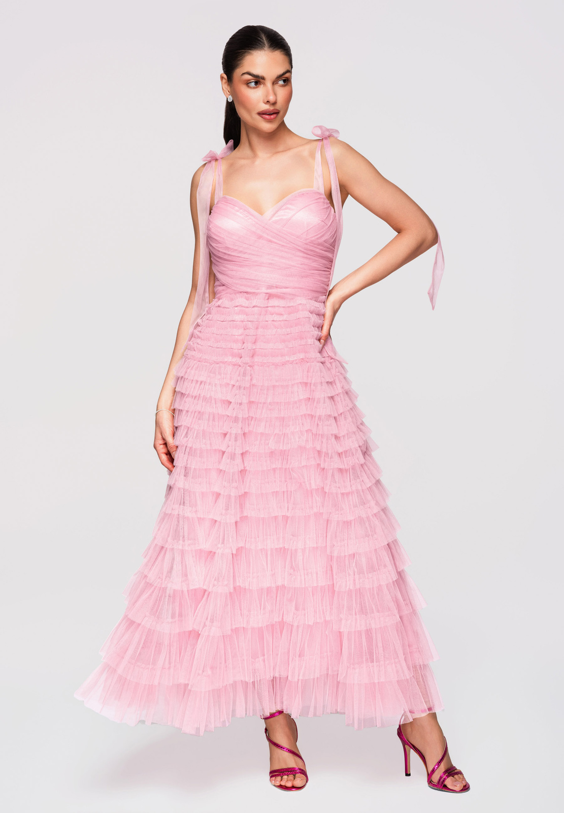 Pentru femei rochie Edoti – elaborată model