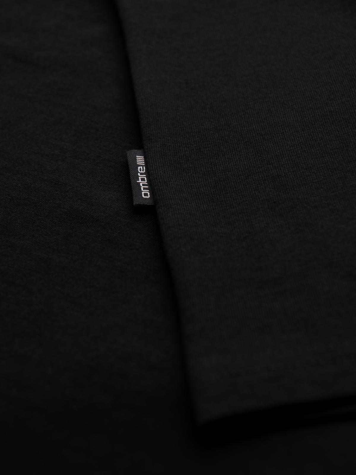 Ombre BASIC pánske tričko s výstrihom do V - 3x čierna