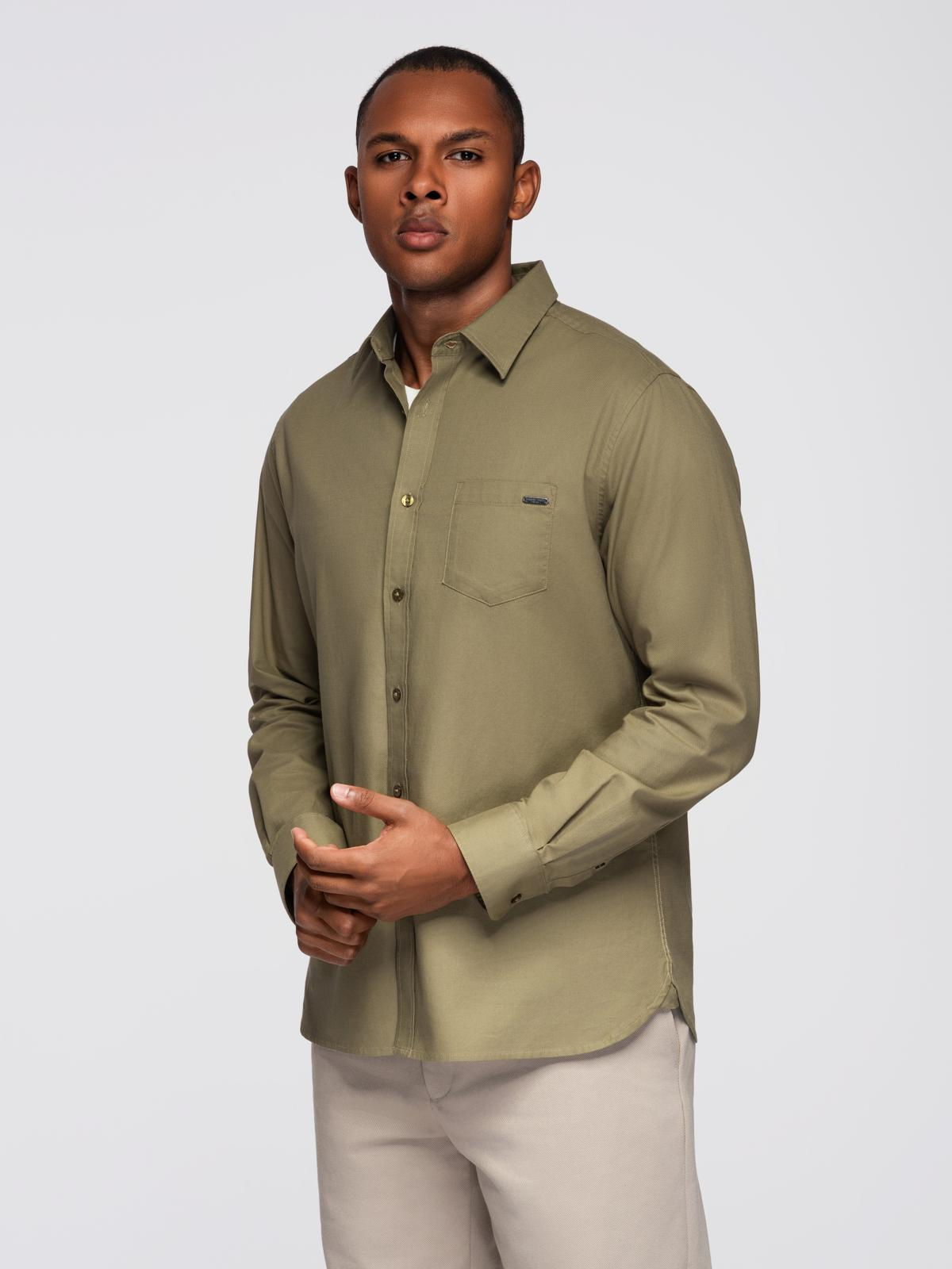 Ombre Men&#039;s cotton shirt with pocket REGULAR FIT - olive
