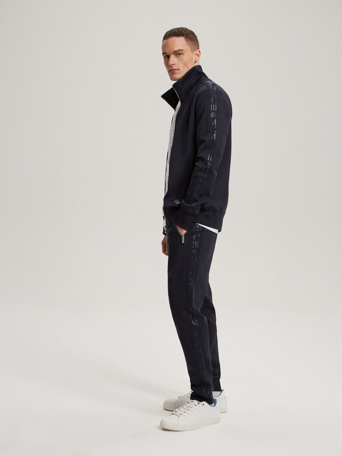 Diverse Men's sweatshirt PRM TRACK 02