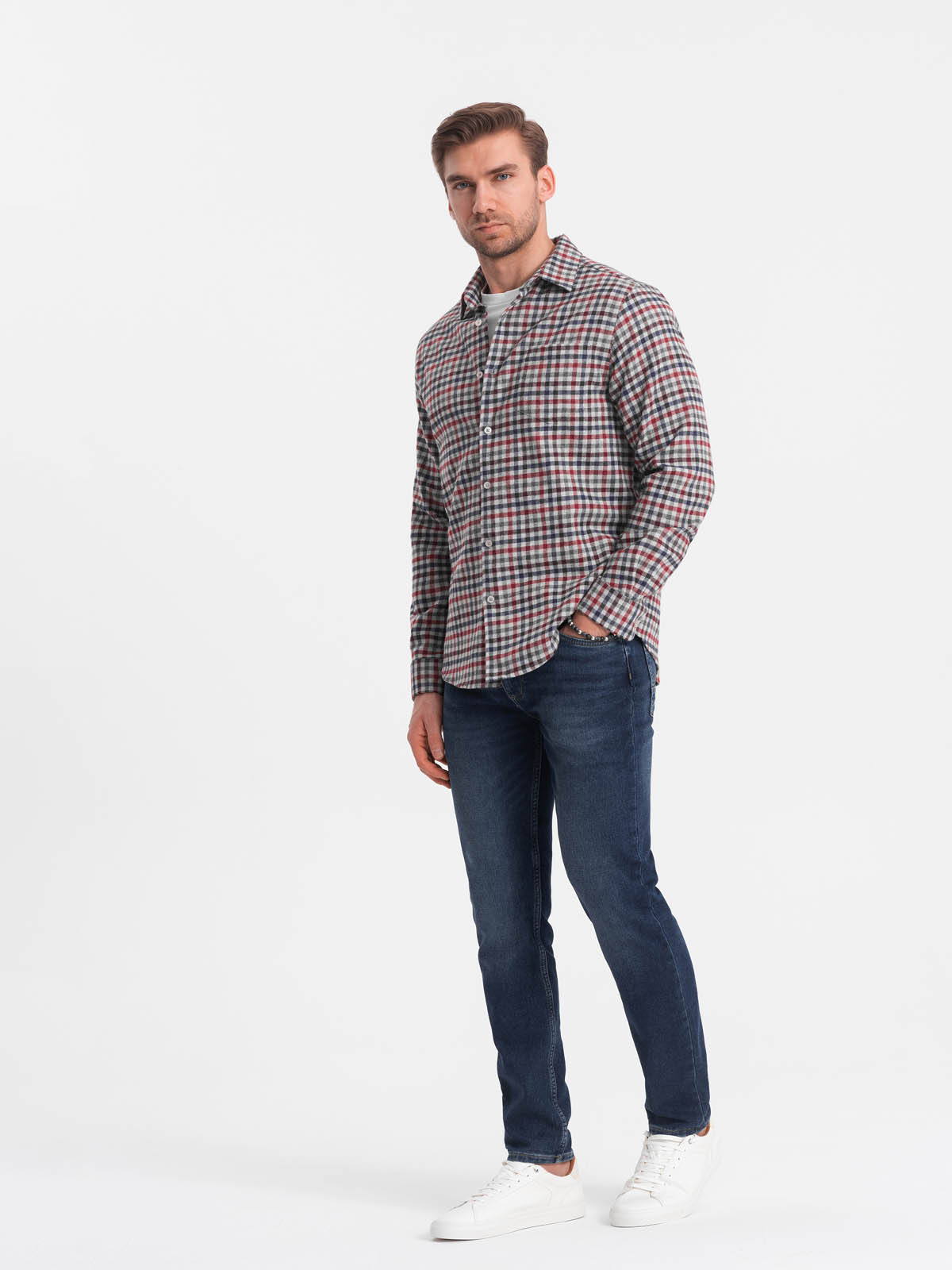 Ombre Men's checkered flannel shirt - navy blue and red