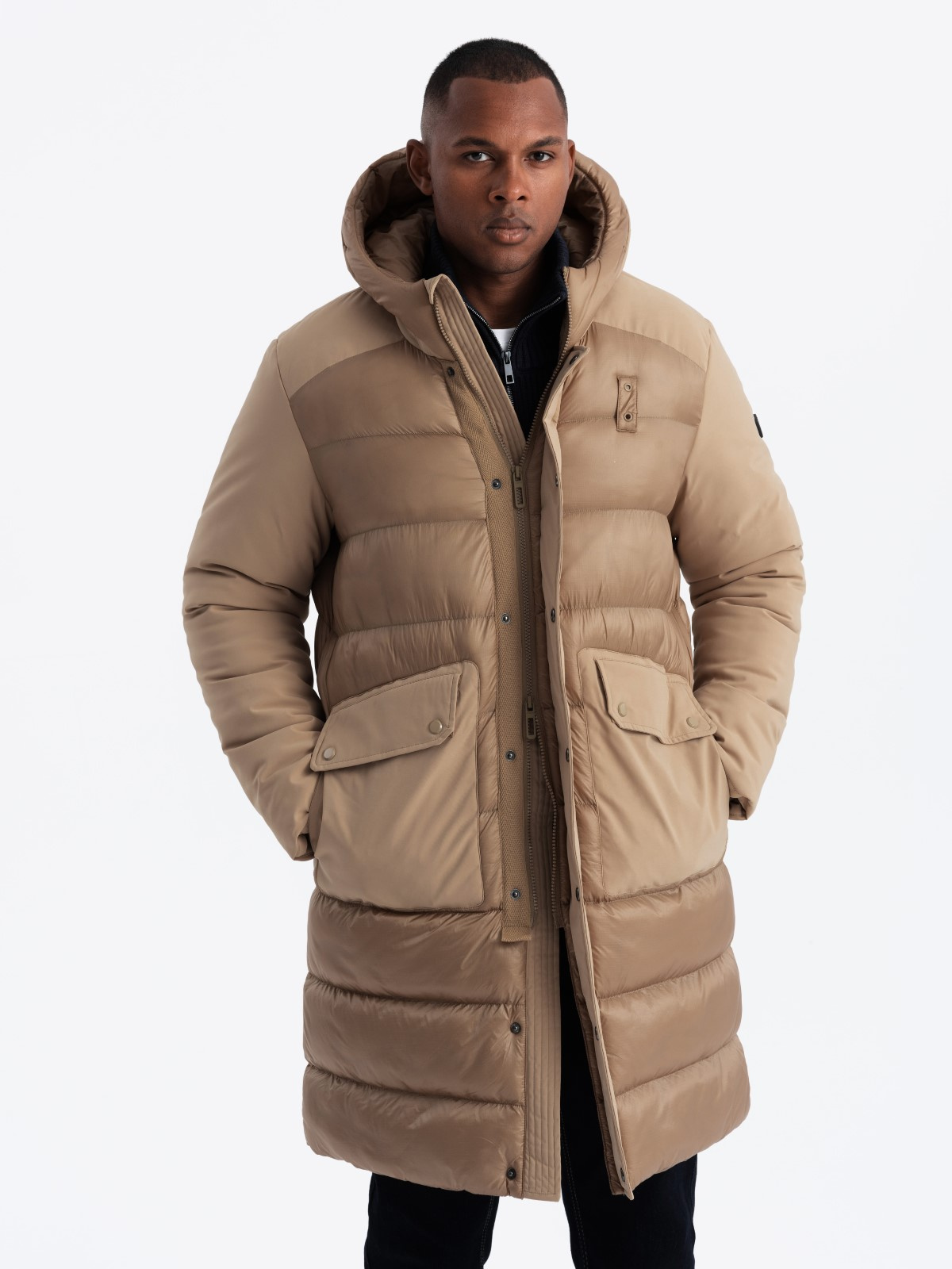 Ombre Men&#039;s long quilted jacket with large pockets - beige