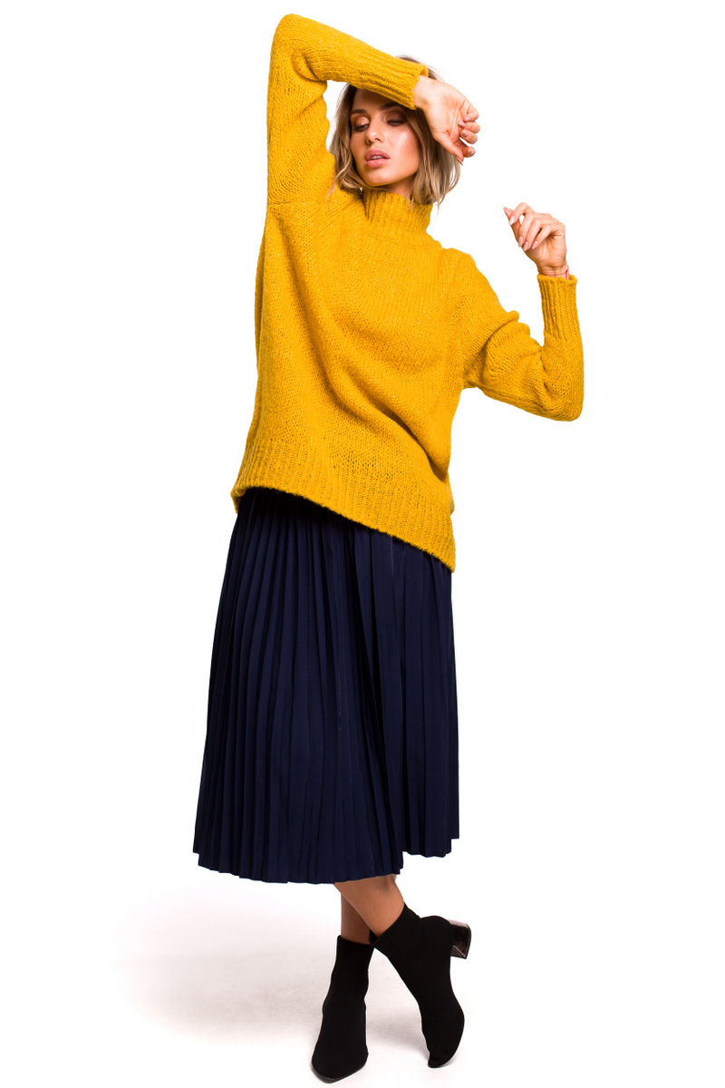Made Of Emotion Woman's Pullover M468 Honey