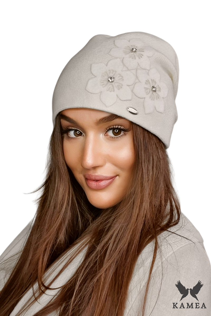 Women's cap Kamea
