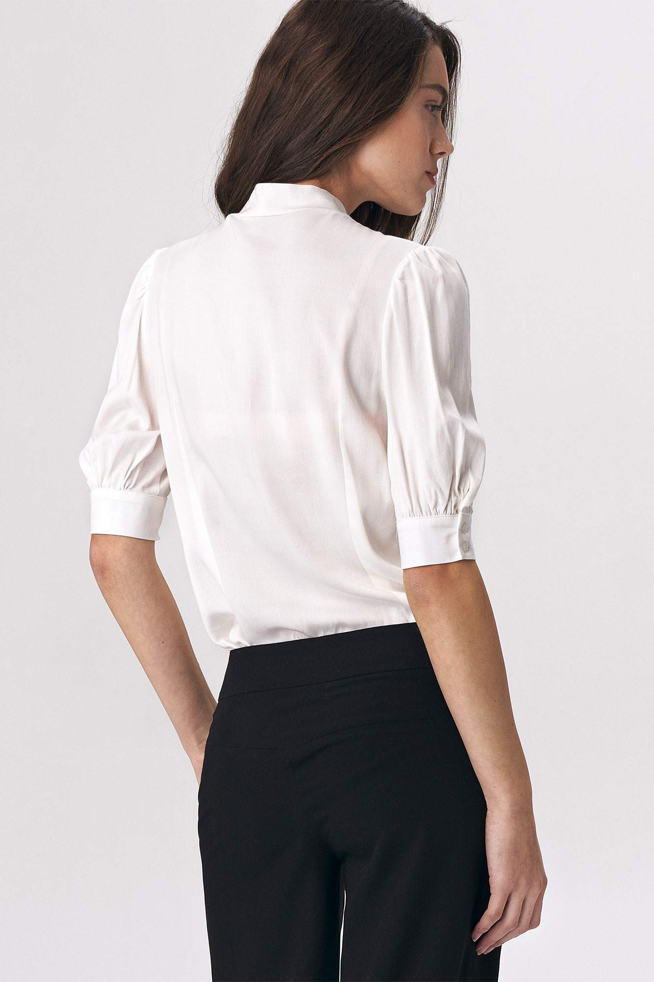 Nife Femeii Bluza B107
